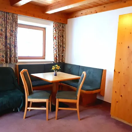 Haus Granbichler Апартаменты Вент